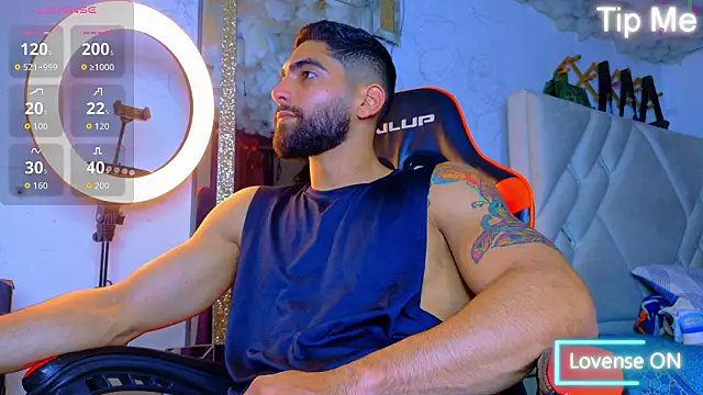 Rich boy01 online show from February 24, 1:06 am