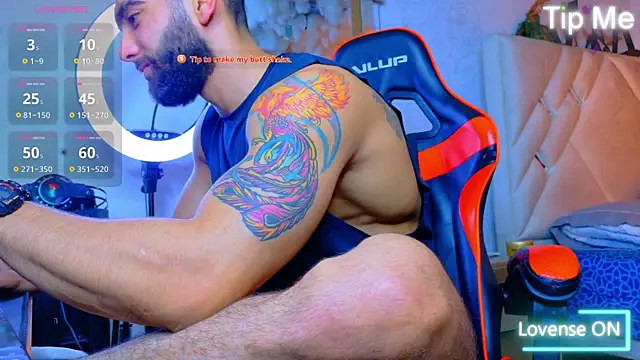 Rich boy01 online show from April 3, 11:00 pm