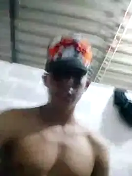 Snapshot of JaiderYeuriel chatting on December 13, 9:43 pm JaiderYeuriel online show from December 13, 9:43 pm