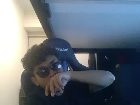 mateomalp675 90 online show from March 26, 4:44 am