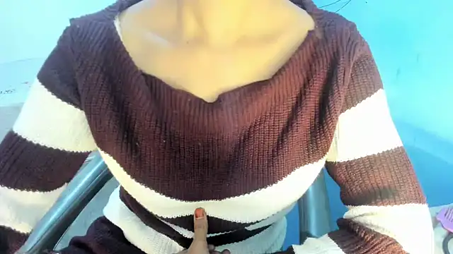 aarjulove online show from December 18, 12:20 pm