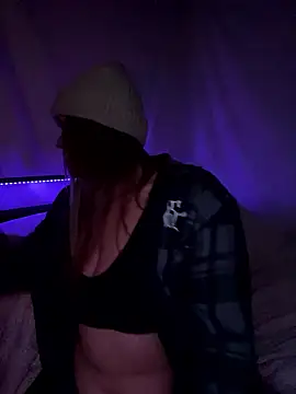 SummerV91 online show from January 8, 3:01 am