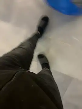 Snapshot of tikitaka97 chatting on February 20, 9:22 am tikitaka97 online show from February 20, 9:22 am