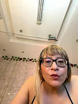 JessicaMuse online show from January 16, 10:36 pm