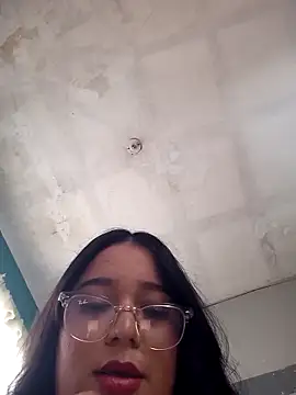 Snapshot of Leslydeleon23 chatting on September 17, 10:23 pm Leslydeleon23 online show from September 17, 10:23 pm