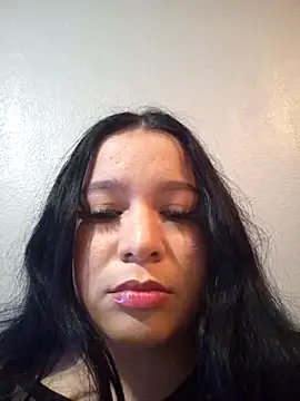 Leslydeleon23 online show from December 14, 3:24 am