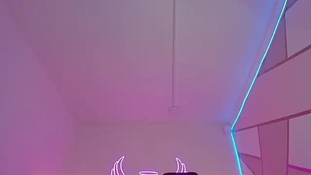  scarletmoore online show from March 18, 10:28 am