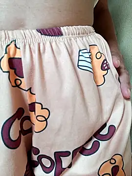 Nandasant09 online show from March 21, 4:40 pm