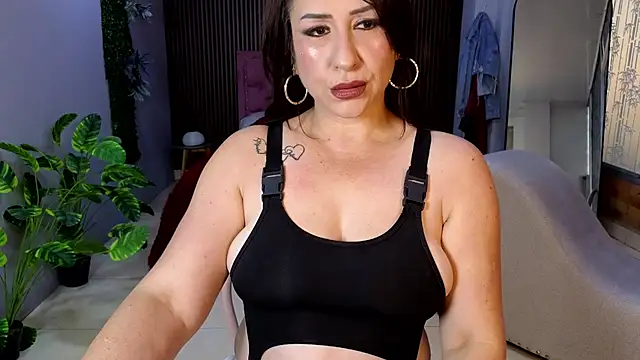 camil milfdream online show from July 10, 11:32 am