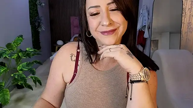camil milfdream online show from May 9, 11:02 am