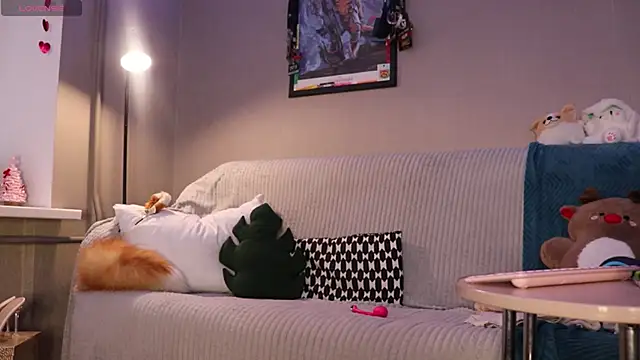 mari moon bunny online show from April 15, 2:32 pm