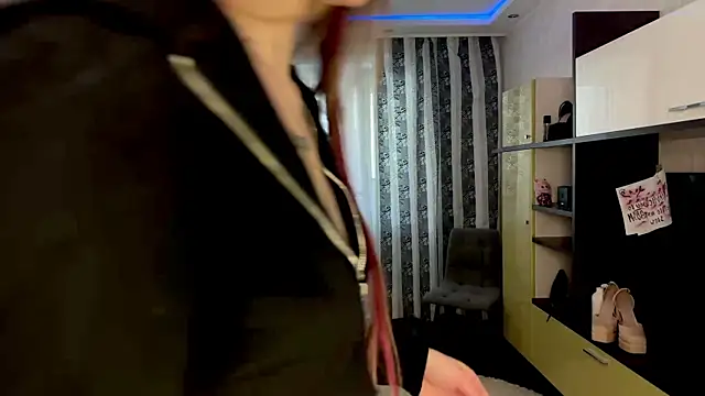 WiloneDimmick online show from April 4, 6:42 am