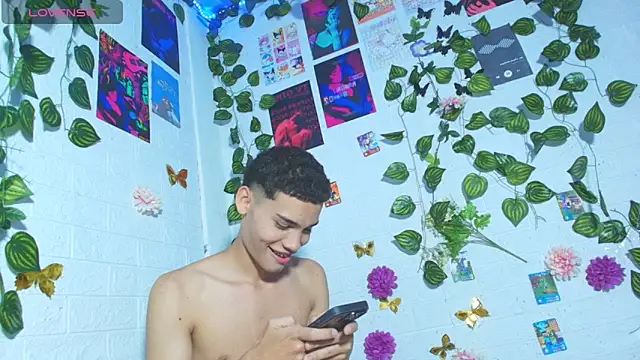 stevan1855 online show from April 16, 1:50 am