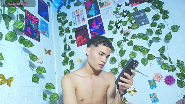 stevan1855 online show from April 15, 5:17 pm