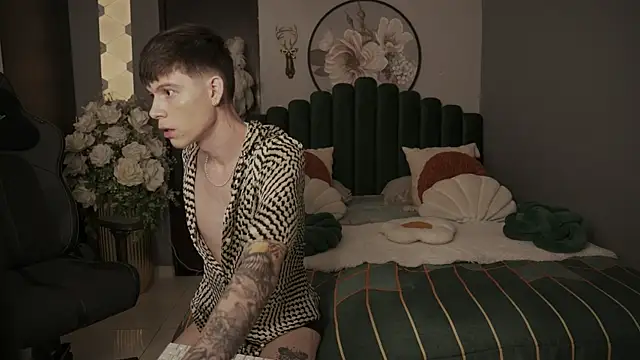 IsmaelRichardson online show from March 23, 1:31 am