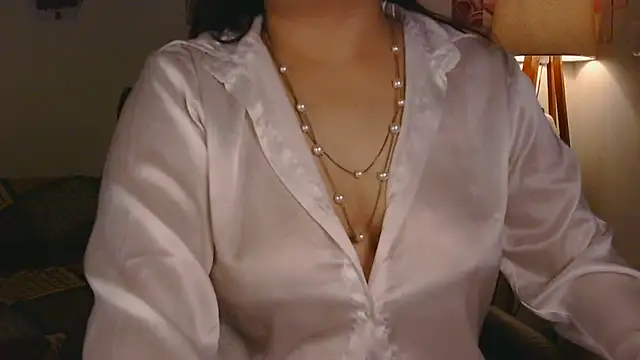 Snapshot of Kriti_02 chatting on October 6, 8:59 am Kriti 02 online show from October 6, 8:59 am
