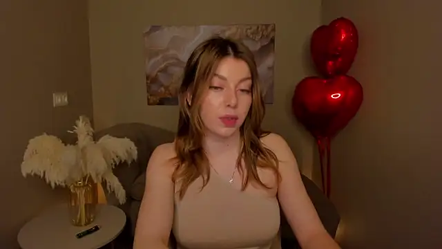 MollyMeltorr online show from February 5, 7:15 am