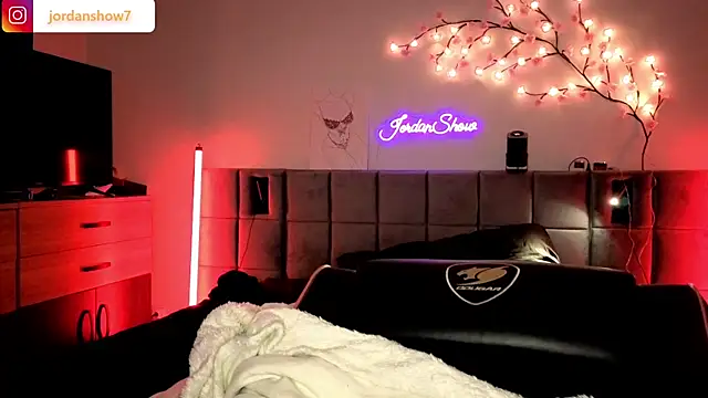 JordanShow online show from January 8, 2:34 pm