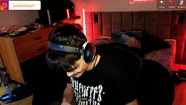 JordanShow online show from March 24, 6:52 pm