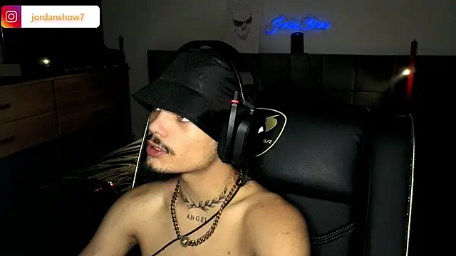 JordanShow online show from September 14, 7:14 pm