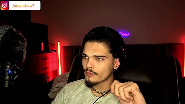 JordanShow online show from November 24, 2:11 am