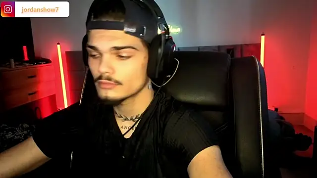 JordanShow online show from November 13, 9:57 am