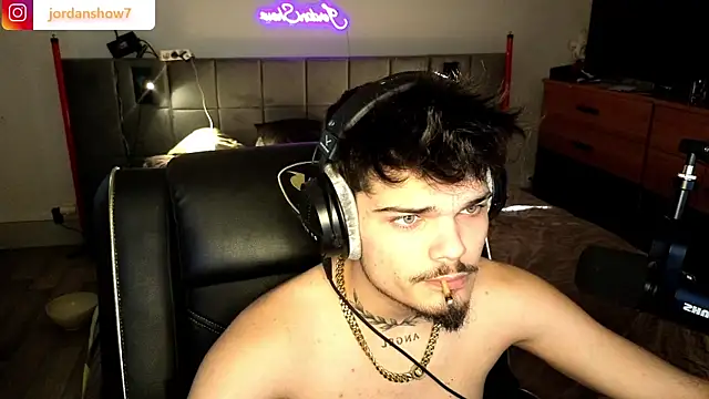 JordanShow online show from February 25, 7:52 am