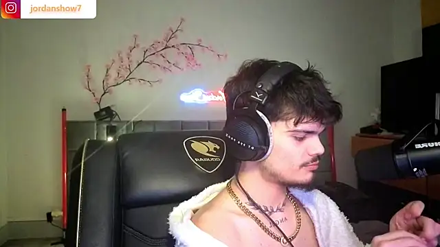 JordanShow online show from March 1, 10:21 pm