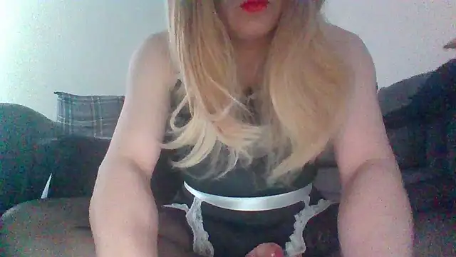 bethanyrosesissy online show from June 1, 6:07 pm