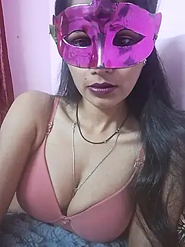 Snapshot of Nandinip2706 chatting on March 9, 6:28 am Nandinip2706 online show from March 9, 6:28 am