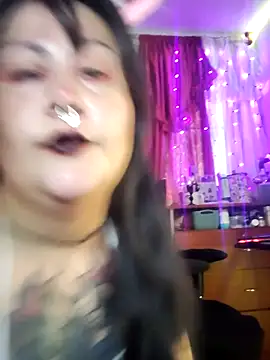 l1la Rav3n online show from October 29, 1:15 am