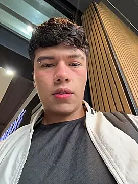 Logan smith1 online show from November 14, 6:00 pm