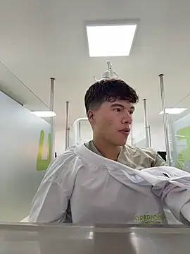 Logan smith1 online show from February 13, 1:55 pm