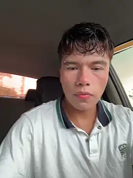 Logan smith1 online show from February 1, 4:16 pm