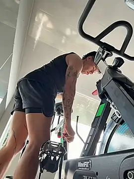 Logan smith1 online show from November 4, 8:34 pm