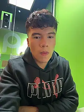 Logan smith1 online show from February 17, 9:01 pm