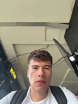 Logan smith1 online show from March 28, 9:16 pm