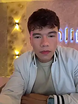 Logan smith1 online show from February 7, 5:26 am