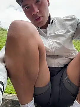 Logan smith1 online show from November 29, 5:13 pm