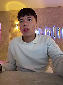 Logan smith1 online show from November 16, 6:40 am