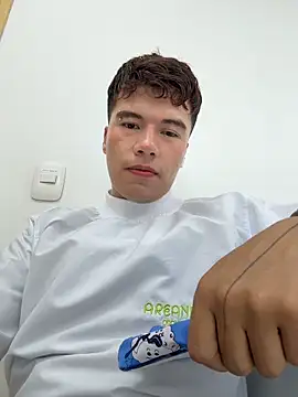 Logan smith1 online show from March 11, 3:28 pm