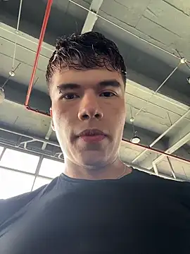 Logan smith1 online show from March 8, 1:03 pm