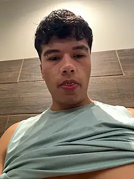 Logan smith1 online show from November 25, 5:57 pm