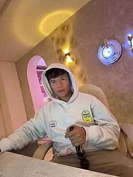 Logan smith1 online show from November 13, 4:49 am