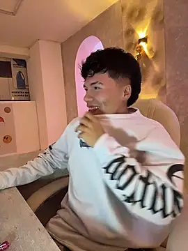 Logan smith1 online show from October 30, 5:28 am