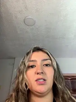 Snapshot of Melannyy_ chatting on February 26, 11:21 am Melannyy online show from February 26, 11:21 am