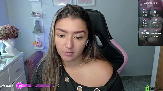 Snapshot of Melannyy_ chatting on June 14, 12:51 am Melannyy online show from June 14, 12:51 am