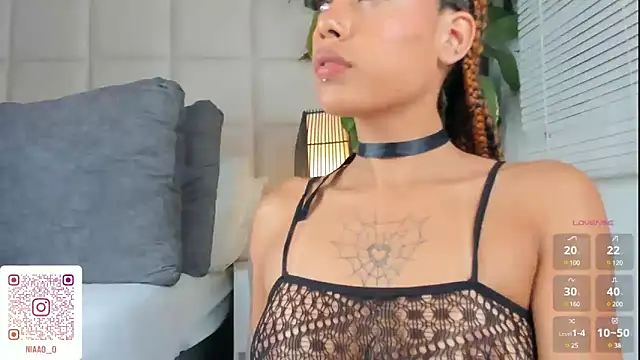 Snapshot of Nia_Bunny chatting on March 12, 5:17 pm Nia Bunny online show from March 12, 5:17 pm