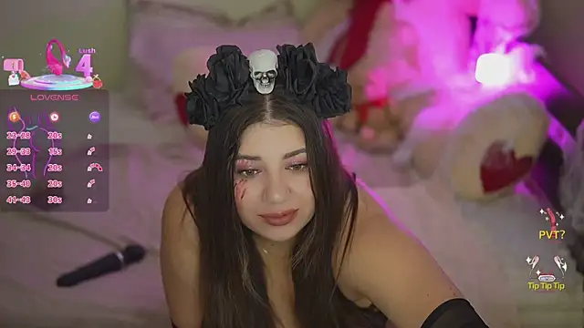 Snapshot of JulietDream chatting on October 28, 6:56 am JulietDream online show from October 28, 6:56 am