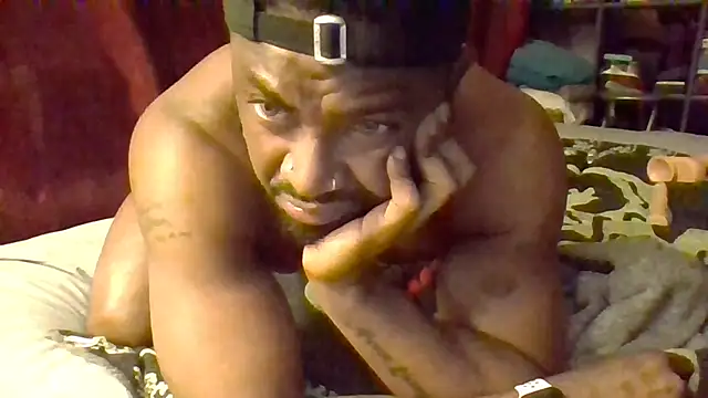 Snapshot of nickgode69 chatting on February 15, 10:52 pm nickgode69 online show from February 15, 10:52 pm